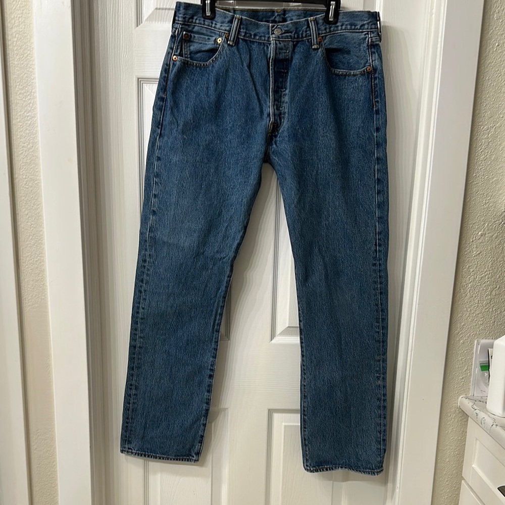 Men's Blue JeansLevis Jeans 36 x32